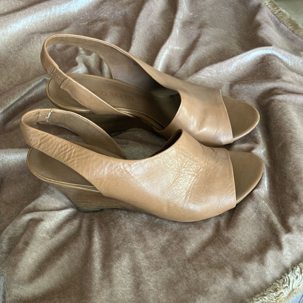 Women's Tan Slingback Wedge Sandals